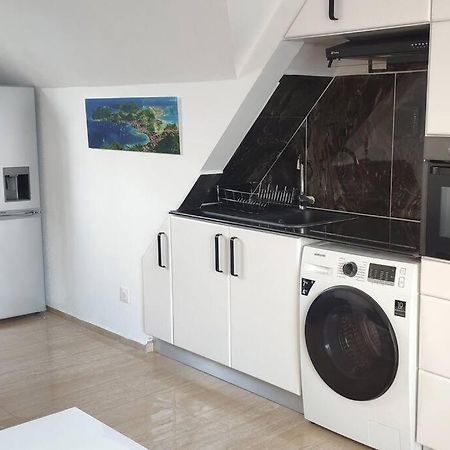 Appart. T2 De Luxe +Jacuzzi, Vue Mer Et Cote Plage Le Gosier  Exteriér fotografie